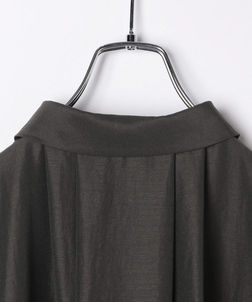 LEPSIM（レプシィム）の「サラキレ5分袖ポンチョ　242899（シャツ/ブラウス・レディース・オフホワイト/チャコールグレー/レッド/ストライプ/ベージュ系その他/ラベンダー・FREE）」の14枚目の写真