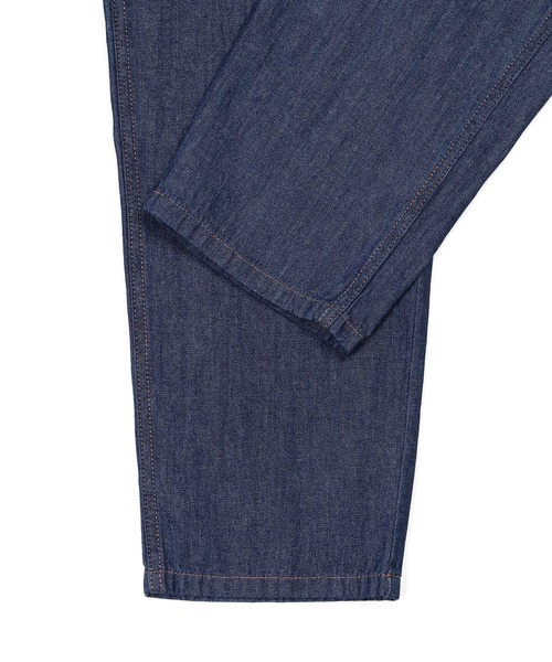 The DUFFER of ST.GEORGE（ザダファーオブセントジョージ）の「6.2oz DENIM EASY PANTS：6.2オンス デニム イージーパンツ（デニムパンツ・メンズ・ブラック/ダークインディゴブルー・SMALL/MEDIUM/LARGE/X-LARGE）」の13枚目の写真
