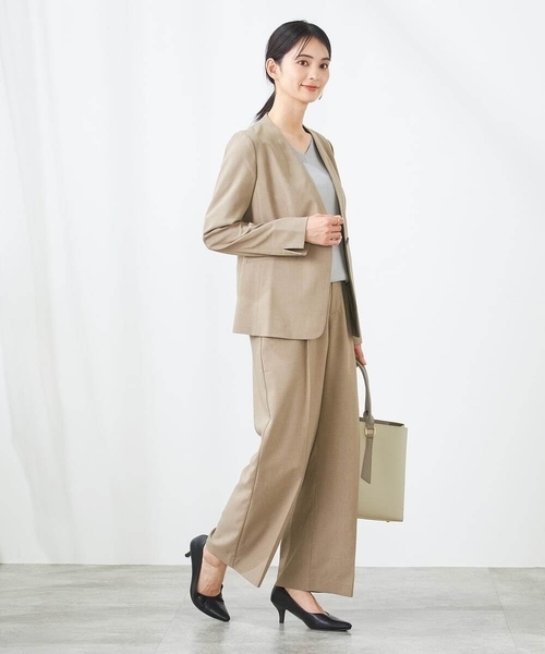 a.v.v（アーヴェヴェ）の「【洗える/イージーケア/UVカット/接触冷感/吸水速乾】サマーストレッチノーカラージャケット（ノーカラージャケット・レディース・ネイビー/ベージュ/ライトグレー・36/34/40/38/42）」の8枚目の写真