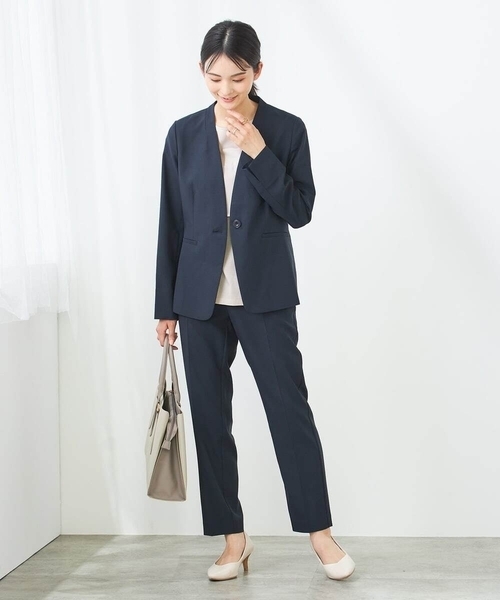 a.v.v（アーヴェヴェ）の「【洗える/イージーケア/UVカット/接触冷感/吸水速乾】サマーストレッチノーカラージャケット（ノーカラージャケット・レディース・ネイビー/ベージュ/ライトグレー・36/34/40/38/42）」の20枚目の写真