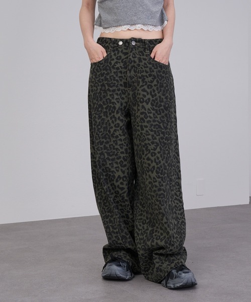 RAY CASSIN(レイカズン)の「【ウエスト調節可】サイド切替ワイドデニムパンツ(デニムパンツ・レディース・ブルー/スカイブルー/グリーン系その他2/ベージュ/ブラウン系その他2・FREE)」の18枚目の写真