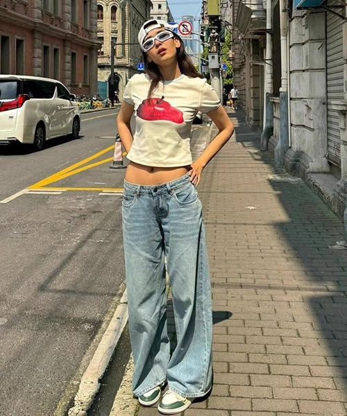 MEMECLE(メメクル)の「【 MEMECLE / メメクル 】アップルリンガーTシャツ(Tシャツ/カットソー・レディース・ホワイト・S/M/L)」の6枚目の写真