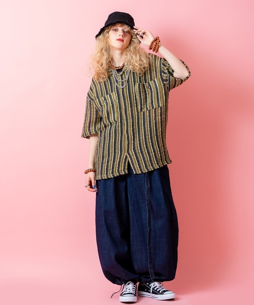 a.p.o.v.（エーピーオービー）の「a.p.o.v. レトロマルチストライプシアーサマーニットシャツ（シャツ/ブラウス・メンズ・グリーン/パープル/ブラック・ONESIZE）」の10枚目の写真