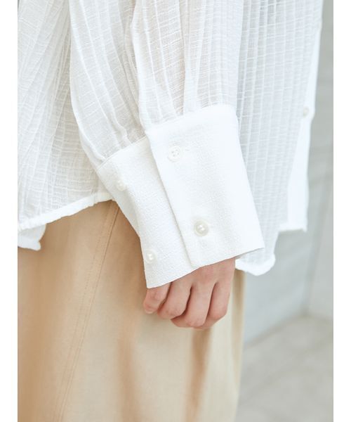 SNIDEL（スナイデル）の「シアープリーツシャツ（シャツ/ブラウス・レディース・ブラック/ライトブルー/ホワイト・F）」の14枚目の写真