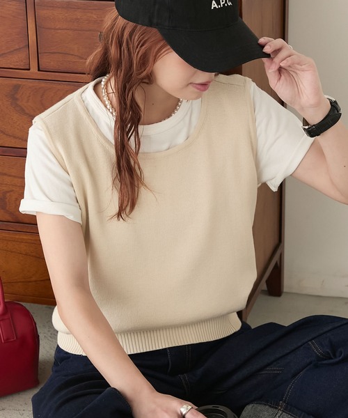 BONLECILL（ボンルシール）の「バックドレープニットベスト（ベスト・レディース・キナリ/レッド/ブラック/チャコールグレー・FREE）」の2枚目の写真