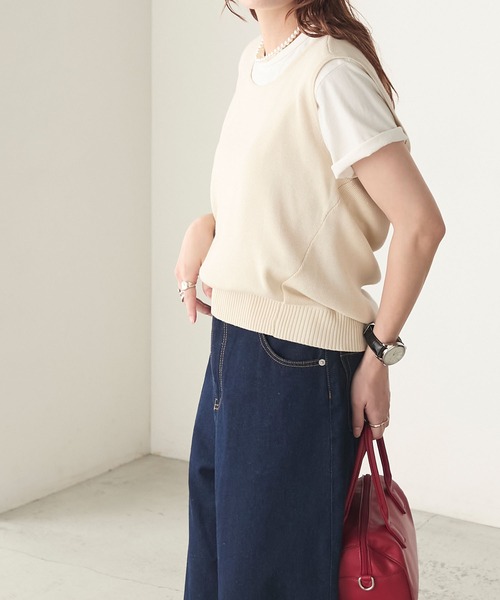 BONLECILL（ボンルシール）の「バックドレープニットベスト（ベスト・レディース・キナリ/レッド/ブラック/チャコールグレー・FREE）」の6枚目の写真