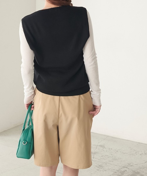 BONLECILL（ボンルシール）の「バックドレープニットベスト（ベスト・レディース・キナリ/レッド/ブラック/チャコールグレー・FREE）」の16枚目の写真