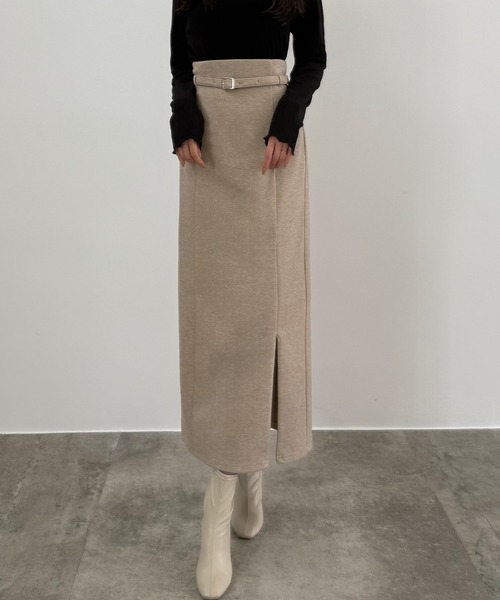 CENEA（セネア）の「スリットジップIラインスカート(伸縮あり、あったか生地、裏地なし)（スカート・レディース・チャコール/グレイッシュベージュ/ブラック/グレー/ダークブラウン・X-LARGE/LARGE/MEDIUM/SMALL）」の10枚目の写真