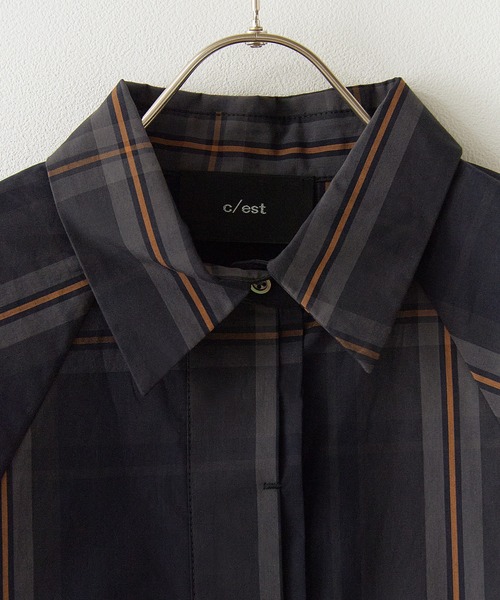 c/est(シーエ)の「c/est/シーエ Lydia ロングスリーブブラウス 秋物 秋服 2026年秋冬(シャツ/ブラウス・レディース・ブラック/キャメル・FREE)」の3枚目の写真