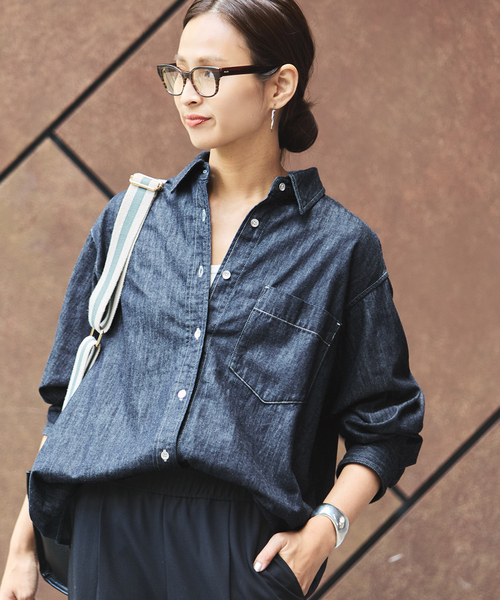 FRAMeWORK（フレームワーク）の「ライトオンスデニムシャツ（シャツ/ブラウス・レディース・ネイビー・FREE）」の3枚目の写真