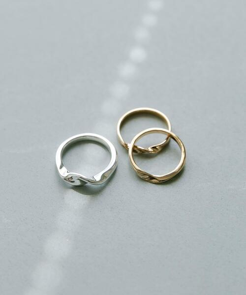 SMELLY（スメリー）の「3セットリング（リング・レディース・ゴールド系その他・-）」の3枚目の写真