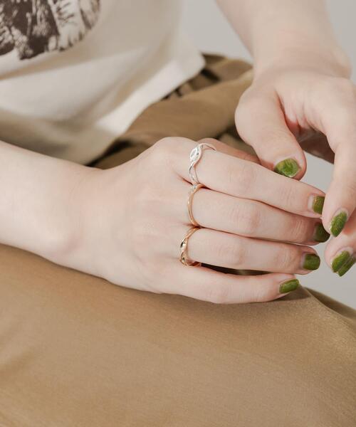 SMELLY（スメリー）の「3セットリング（リング・レディース・ゴールド系その他・-）」の5枚目の写真