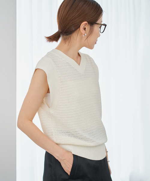 IÉNA アイボリー ニット　ベスト　美品 セール】コイルヤーンニットベスト（ベスト）｜IENA（イエナ）の