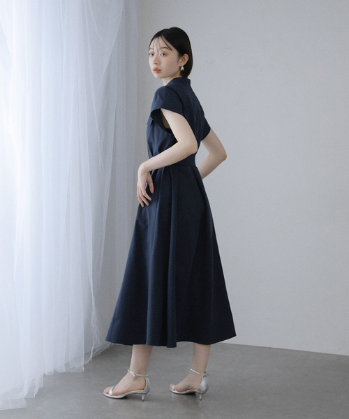 La TOTALITE(ラトータリテ)の「【洗える】ポケットフレンチスリーブシャツワンピース(ワンピース・レディース・ダークブルー/ブラウン/ベージュ・36/38)」の21枚目の写真