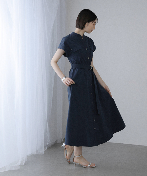 La TOTALITE(ラトータリテ)の「【洗える】ポケットフレンチスリーブシャツワンピース(ワンピース・レディース・ダークブルー/ブラウン/ベージュ・36/38)」の22枚目の写真