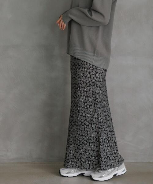 セール】『WEB限定』マーガレットナロースカート（スカート）｜URBAN