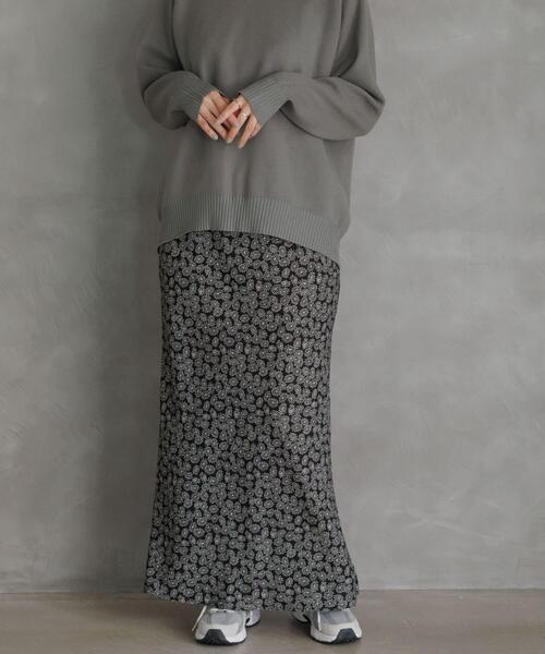 URBAN RESEARCH Sonny Label(アーバンリサーチサニーレーベル)の「『WEB限定』マーガレットナロースカート(スカート・レディース・ホワイト系その他/オレンジ系その他・36/38)」の4枚目の写真
