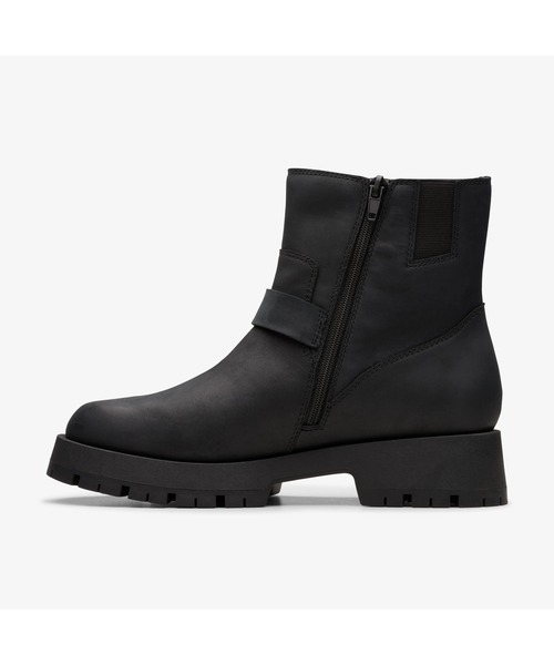 Clarks（クラークス）の「Ledwick Haley / レドウィックヘイリー（ブラックオイリーレザー）（ブーツ・レディース・ブラック・UK5.5/UK5/UK4.5/UK4/UK6）」の2枚目の写真