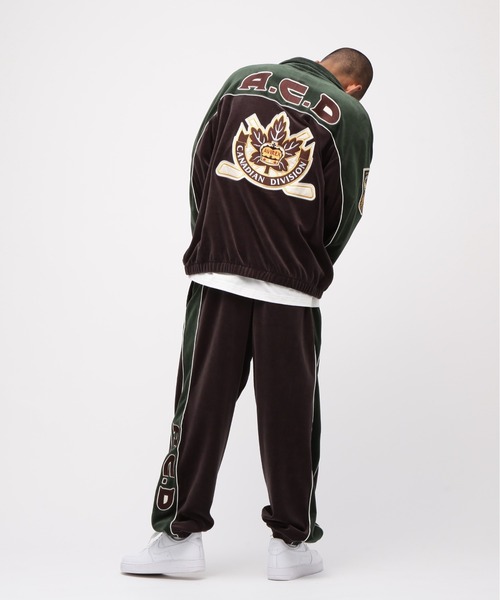 AVIREX（アヴィレックス）の「VELOUR PANTS "A.C.D" / ベロア パンツ / AVIREX / アヴィレックス（その他パンツ・メンズ・グリーン/ブラック・MEDIUM/LARGE/X-LARGE/XX-LARGE）」の22枚目の写真