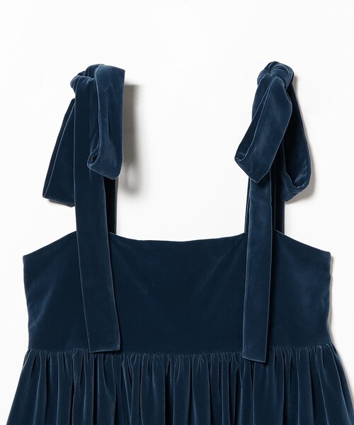 CAROLINA GLASER（カロリナ グレイサー）の「ベロア ショルダーリボン ワンピース（ワンピース・レディース・ブルー系その他/ブラック・SMALL/MEDIUM）」の9枚目の写真