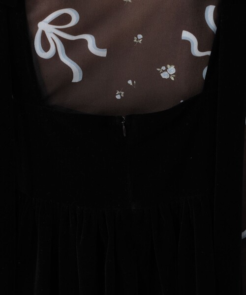 CAROLINA GLASER（カロリナ グレイサー）の「ベロア ショルダーリボン ワンピース（ワンピース・レディース・ブルー系その他/ブラック・SMALL/MEDIUM）」の16枚目の写真