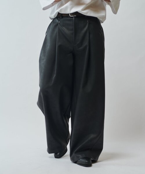 Lui's(ルイス)の「【SURJENT】 シンセティックレザーワイドストレートパンツ(その他パンツ・メンズ・ブラック/ブラウン・2/1)」の19枚目の写真