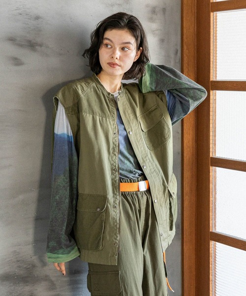 niko and...（ニコアンド）の「ハンティングリメイクベスト（ベスト・レディース・サックスブルー/カーキ/ベージュ・FREE）」の8枚目の写真