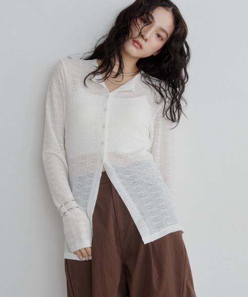 Aunt Marie's(アントマリーズ)の「ストレッチレースロングスリーブトップス(Tシャツ/カットソー・レディース・ホワイト/ブラック/ブラウン・FREE)」の5枚目の写真