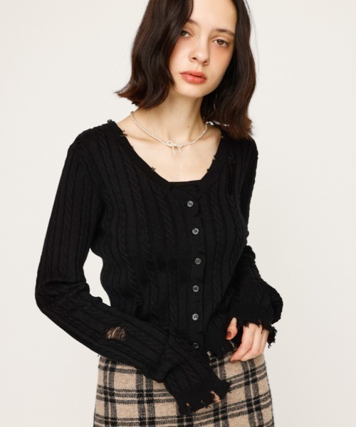 SLY（スライ）の「【キャミセット】V/N CRASH 2P TOPS ブイネック クラッシュ ツーピー トップス 秋服（ニット/セーター・レディース・ピンク/ブラック/アイボリー/杢グレー・FREE）」の2枚目の写真