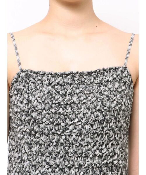 OUNNOUN（オウンノウン）の「【OUNNOUN】シュリンクシャーリングキャミワンピース（ワンピース・レディース・ブラック/ライム/ピンク・FREE）」の19枚目の写真