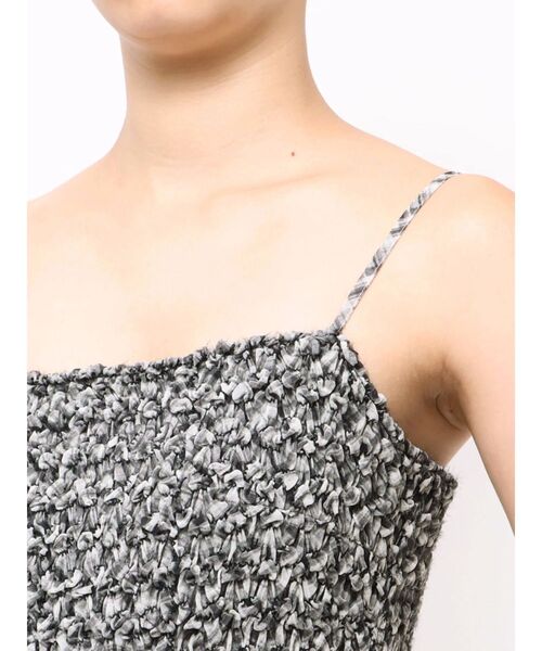 OUNNOUN（オウンノウン）の「【OUNNOUN】シュリンクシャーリングキャミワンピース（ワンピース・レディース・ブラック/ライム/ピンク・FREE）」の20枚目の写真