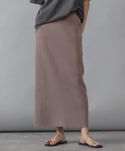 Liesse（リエス）の「リブニットタイトスカート（スカート・レディース・ブラック/グレイッシュベージュ・FREE）」の2枚目の写真