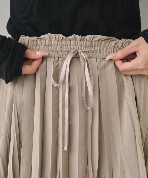 GALLARDAGALANTE（ガリャルダガランテ）の「タフタプリーツスカート（スカート・レディース・ブラック/モカ・1/0）」の18枚目の写真