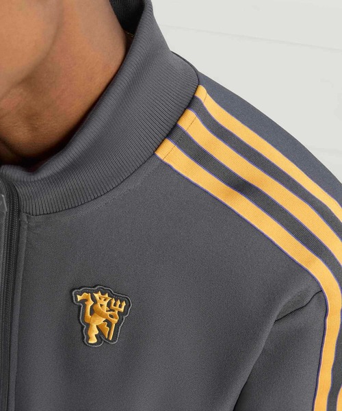 アディダス マンチェスター・ユナイテッド テラスアイコン トラックトップ adidas ジャージ マンチェスター・ユナイテッド テラスアイコン