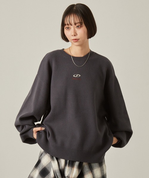 Snap club（スナップクラブ）の「【Snap club】シリコンロゴプリントスウェットライククルーネックニット（ニット/セーター・レディース・ダークブラウン/ライトグレー/スミクロ/オフホワイト・L/M）」の22枚目の写真