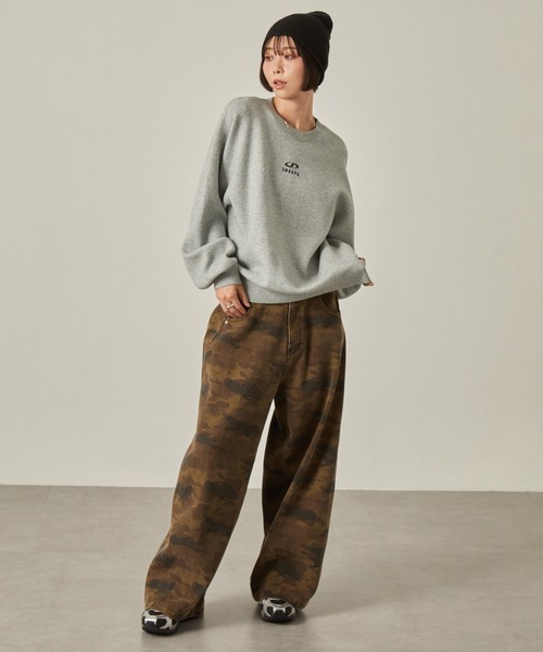 Snap club（スナップクラブ）の「【Snap club】シリコンロゴプリントスウェットライククルーネックニット（ニット/セーター・レディース・ダークブラウン/ライトグレー/スミクロ/オフホワイト・L/M）」の14枚目の写真