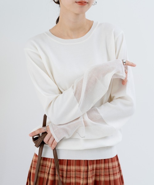 ANNA LUNA(アンナルナ)の「【ANNA LUNA】 袖シアー で 重ね着 も可愛く! 抜け感 をプラスする 万能 ニット(ニット/セーター・レディース・グレー/オフホワイト/ブラック/オレンジ・MEDIUM)」の1枚目の写真