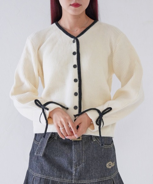 Uenui(ウニュイ)の「【 cunii 】 ribbon trim knit cardigan(カーディガン/ボレロ・レディース・グレー/ブラウン/ホワイト・FREE)」の4枚目の写真