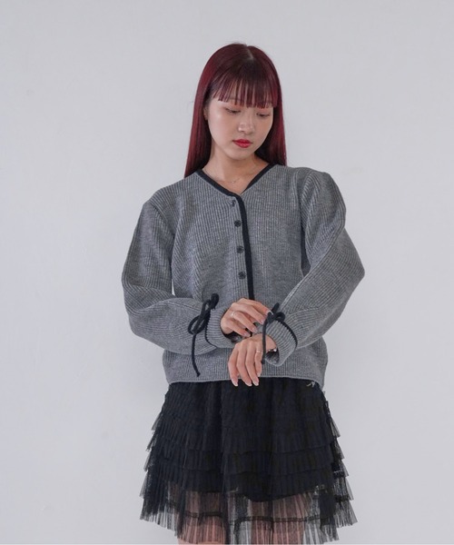 Uenui(ウニュイ)の「【 cunii 】 ribbon trim knit cardigan(カーディガン/ボレロ・レディース・グレー/ブラウン/ホワイト・FREE)」の5枚目の写真