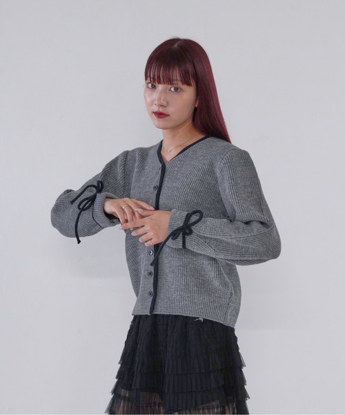 Uenui(ウニュイ)の「【 cunii 】 ribbon trim knit cardigan(カーディガン/ボレロ・レディース・グレー/ブラウン/ホワイト・FREE)」の6枚目の写真