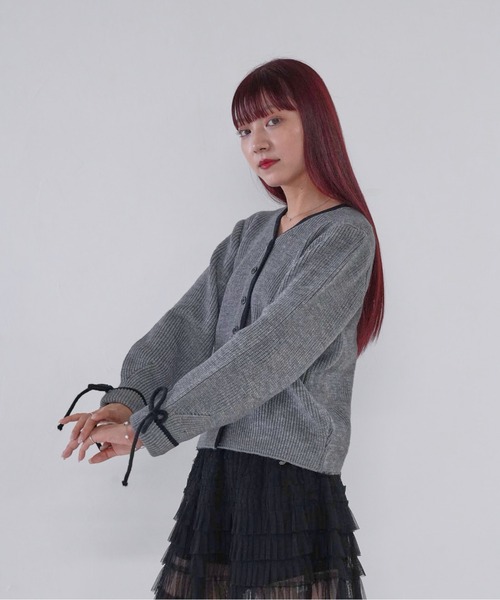 Uenui(ウニュイ)の「【 cunii 】 ribbon trim knit cardigan(カーディガン/ボレロ・レディース・グレー/ブラウン/ホワイト・FREE)」の9枚目の写真