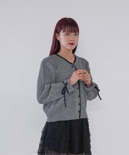 Uenui(ウニュイ)の「【 cunii 】 ribbon trim knit cardigan(カーディガン/ボレロ・レディース・グレー/ブラウン/ホワイト・FREE)」の12枚目の写真