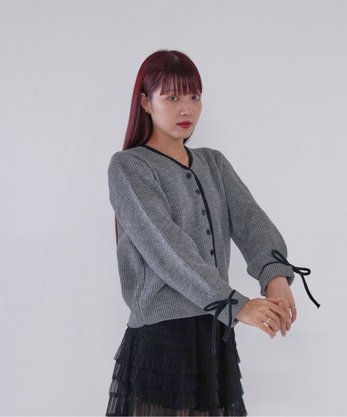 Uenui(ウニュイ)の「【 cunii 】 ribbon trim knit cardigan(カーディガン/ボレロ・レディース・グレー/ブラウン/ホワイト・FREE)」の14枚目の写真