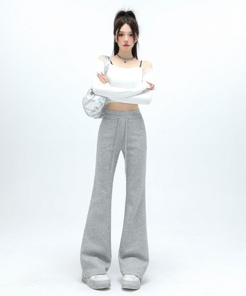 HANDO（ハンド）の「カジュアルだけどキレイ見え フレアパンツ スウェットパンツ 美脚 脚長 ハイウエスト オフィスカジュアル きれいめカジュアル レディース韓国（スウェットパンツ・レディース・グレー/ネイビー/チャコール/ブラック・S/M/L/XL/XXL）」の22枚目の写真