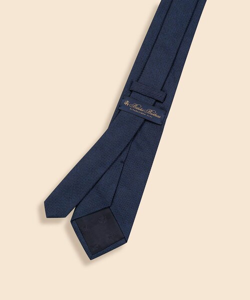 BROOKS BROTHERS(ブルックスブラザーズ)の「シルク テキスチャード タイ(ネクタイ・メンズ・ブラウン/バーガンディー/ネイビー・ONE SIZE)」の5枚目の写真