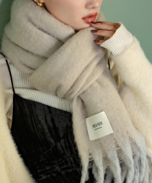 hinari(ヒナリ)の「MIXフリンジマフラー(マフラー・レディース・ピンク/グレー/クリーム/アイボリー・FREE)」の7枚目の写真