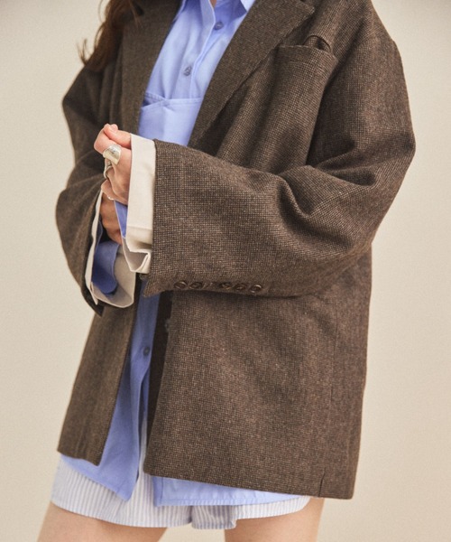 MIRROR STOKE（ミラーストーク）の「【ZOZO限定】BACK OPEN CHECK WOOL TAILORED JACKET/バックオープンチェックウールテーラードジャケット（テーラードジャケット・レディース・ブラウン/キャメル・MEDIUM）」の17枚目の写真