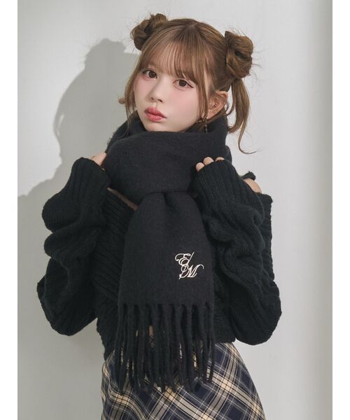 EATME（イートミー）の「E/Mロゴ刺しゅうマフラー（マフラー・レディース・ブラック/ピンク/ホワイト・FREE）」の2枚目の写真