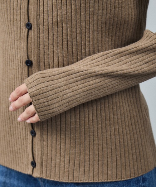 SALON adam et rope'（サロン アダム エ ロペ）の「【WEB限定】ウォッシャブルウールリブポロニットカーディガン（ニット/セーター・レディース・チャコールグレー/ベージュ/ブラック・FREE）」の20枚目の写真