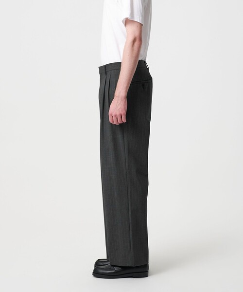 BEAUTY&YOUTH UNITED ARROWS（ビューティーアンドユースユナイテッドアローズ）の「ピンストライプ トロ 2プリーツ パンツ NO.9（スラックス・メンズ・ブラック/ダークグレー・XL/S/M/L）」の9枚目の写真